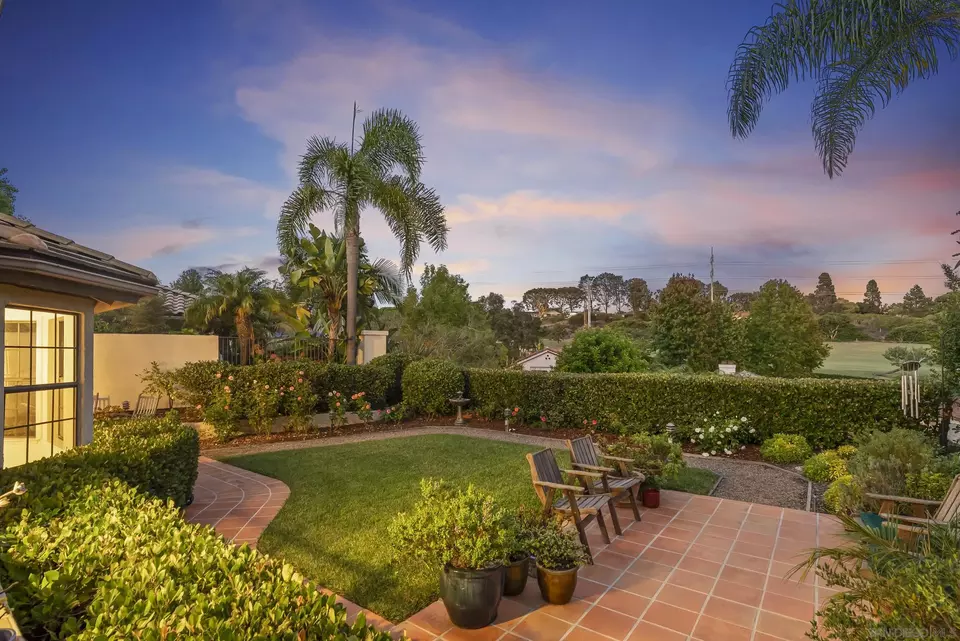 Exterior - 1240 Ladera Linda, Del Mar, CA 92014 photo 5 of 7