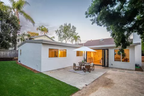 Exterior - 4103 Isle Dr, Carlsbad, CA 92008 photo 2 of 5