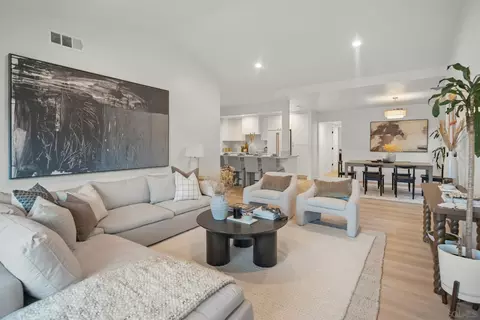 Living - 4103 Isle Dr, Carlsbad, CA 92008 photo 4 of 4