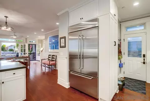 Kitchen - 240 B Ave, Coronado, CA 92118 photo 6 of 6