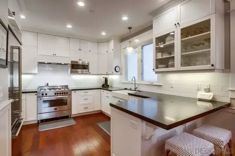 Kitchen - 240 B Ave, Coronado, CA 92118 photo 3 of 6