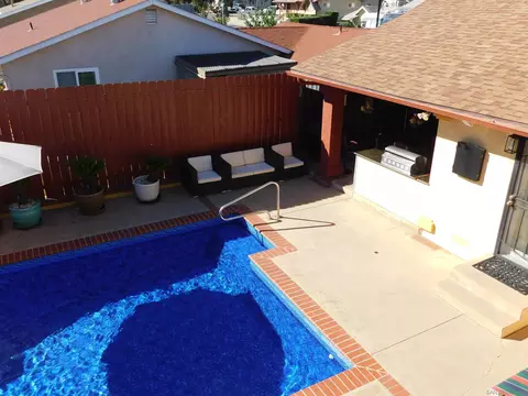 Exterior - 1079 Cosmo Ave, El Cajon, CA 92019 photo 4 of 14