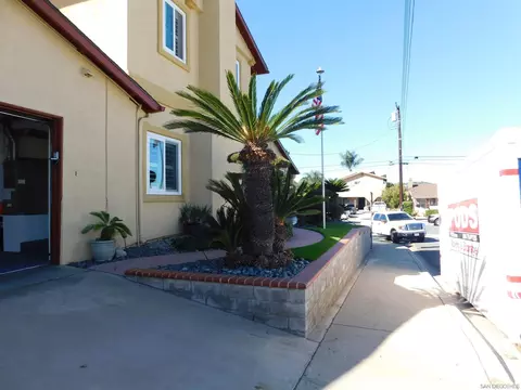 Exterior - 1079 Cosmo Ave, El Cajon, CA 92019 photo 14 of 14