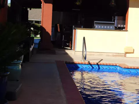 Exterior - 1079 Cosmo Ave, El Cajon, CA 92019 photo 11 of 14