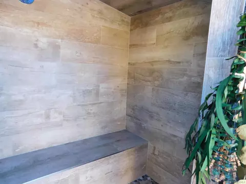 Bath - 1079 Cosmo Ave, El Cajon, CA 92019 photo 4 of 4