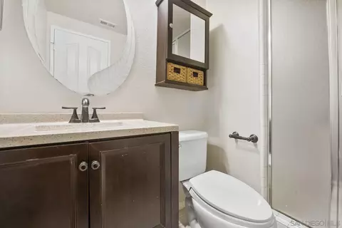 1632 Mountain Pass Cir, Vista, CA 92081 photo 18