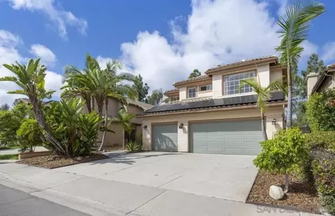 1632 Mountain Pass Cir, Vista, CA 92081 photo 2