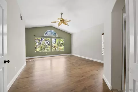 1632 Mountain Pass Cir, Vista, CA 92081 photo 20