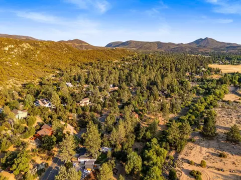 View/Area - 8648 Valley View Trl, Pine Valley, CA 91962 photo 2 of 6