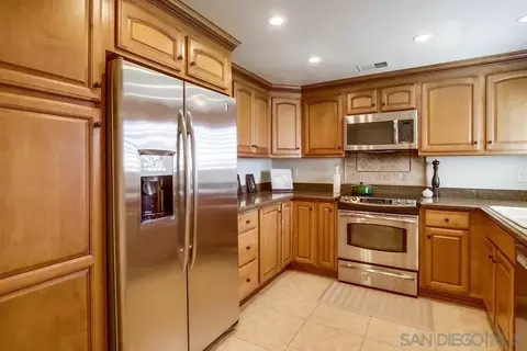 Kitchen - 16632 Roca Dr, San Diego, CA 92128 photo 1 of 4