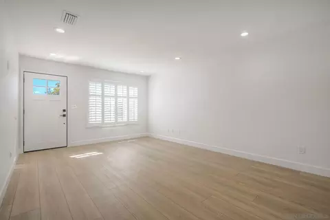 Living - 12634 Roberto Way, Poway, CA 92064 photo 5 of 5