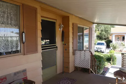 Exterior - 4747 Oak Crst #48, Fallbrook, CA 92028 photo 5 of 8