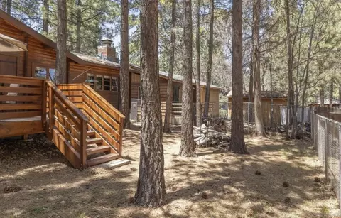 Exterior - 331 Maple Ln, Sugarloaf, CA 92386 photo 6 of 6