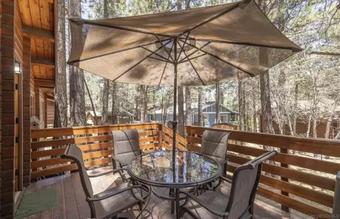 Exterior - 331 Maple Ln, Sugarloaf, CA 92386 photo 2 of 6