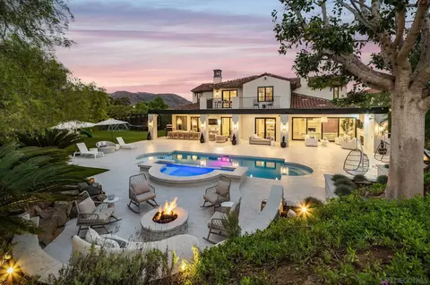 17870 Camino De La Mitra, Rancho Santa Fe, CA 92067