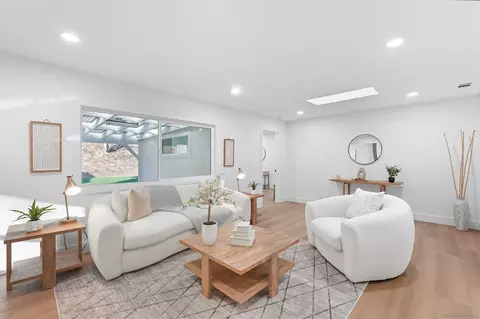 Living - 12216 Holland Rd, Poway, CA 92064 photo 1 of 2
