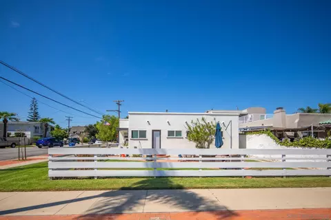 625 10th, Coronado, CA 92118 photo 4