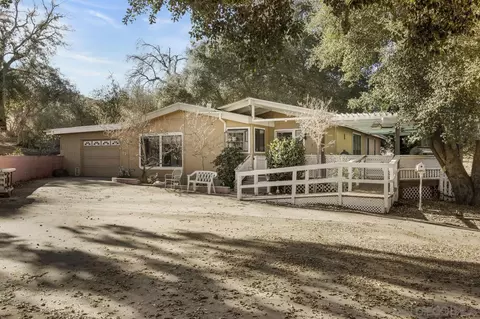 9000 Vernal Ln, Descanso, CA 91916
