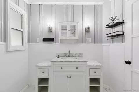 Bath - 9130 Shirley Dr, La Mesa, CA 91941 photo 2 of 3