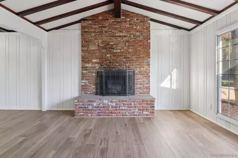 Living - 9130 Shirley Dr, La Mesa, CA 91941 photo 5 of 12