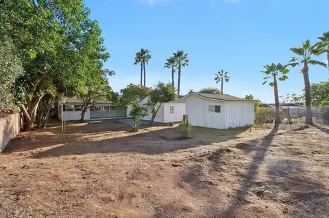 Exterior - 9130 Shirley Dr, La Mesa, CA 91941 photo 6 of 11