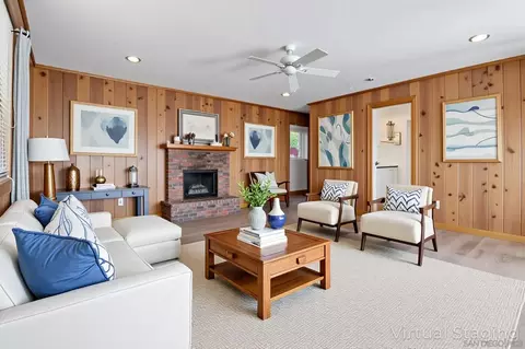 Living - 9130 Shirley Dr, La Mesa, CA 91941 photo 8 of 12