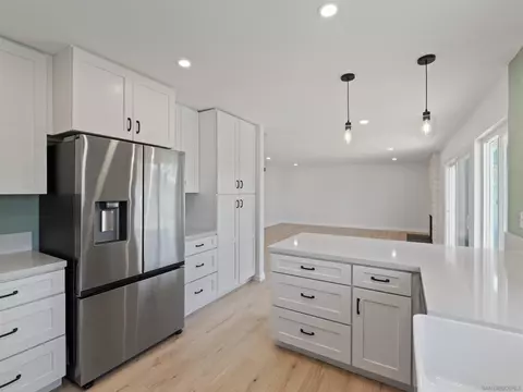 Kitchen - 3579 Twilight Ln, Oceanside, CA 92056 photo 4 of 5