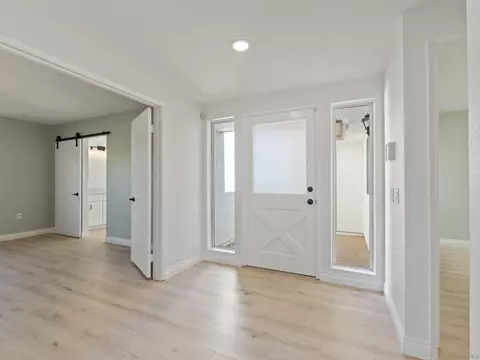 Entry Way - 3579 Twilight Ln, Oceanside, CA 92056 photo 2 of 2