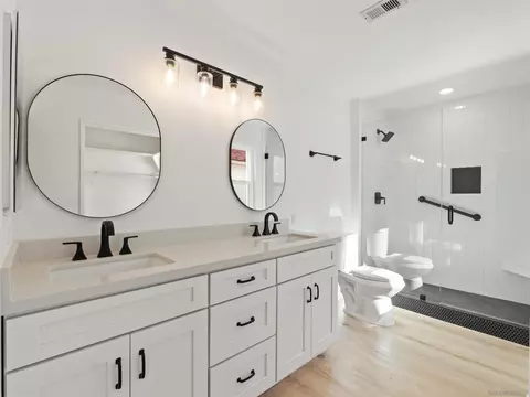Bath - 3579 Twilight Ln, Oceanside, CA 92056 photo 1 of 4