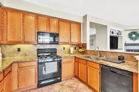 4460 Cloudywing Rd, Hemet, CA 92545 photo 14