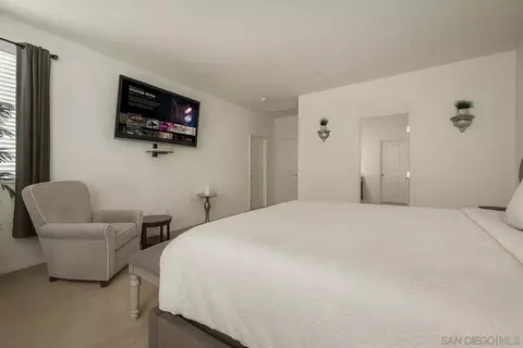 Bedroom - 38512 Rosegate Pl, Murrieta, CA 92563 photo 2 of 6