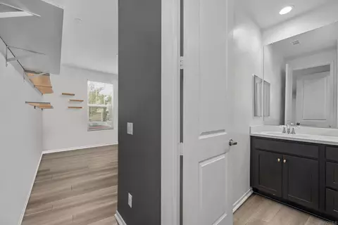 Entry Way - 38512 Rosegate Pl, Murrieta, CA 92563 photo 3 of 5