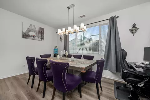 Dining - 38512 Rosegate Pl, Murrieta, CA 92563 photo 1 of 1