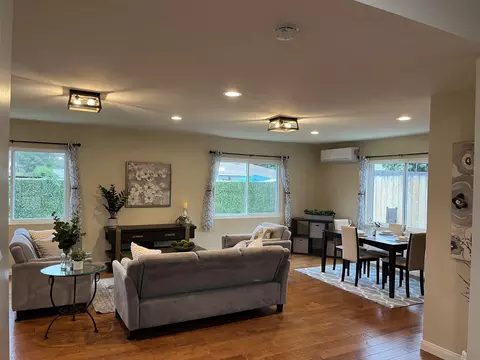 Living - 3538 Trophy Dr, La Mesa, CA 91941 photo 4 of 10