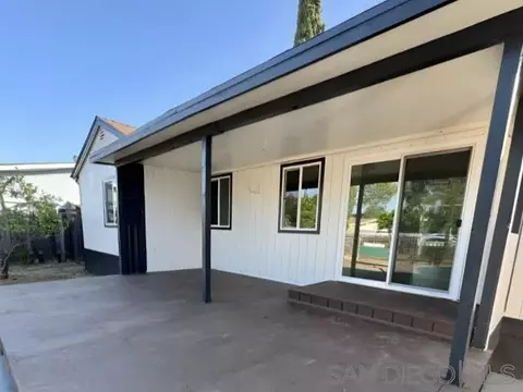 Exterior - 618 La Presa Ave, Spring Valley, CA 91977 photo 4 of 4