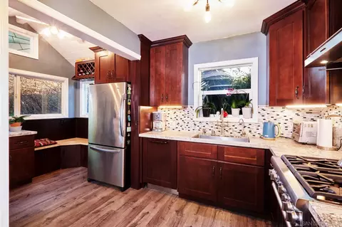 Kitchen - 8417 Lemon Ave, La Mesa, CA 91941 photo 1 of 2
