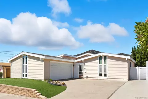 8462 Harwell Dr, San Diego, CA 92119