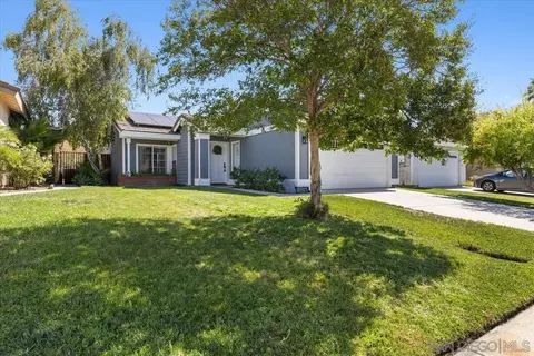 Exterior - 42136 Teatree Ct, Temecula, CA 92591 photo 6 of 20