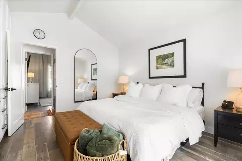 Bedroom - 42136 Teatree Ct, Temecula, CA 92591 photo 2 of 4