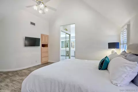 7635 Draper Ave, La Jolla, CA 92037 photo 29