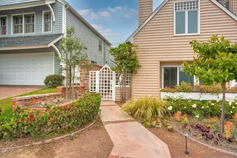 7635 Draper Ave, La Jolla, CA 92037 photo 13