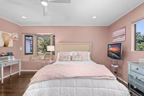 Bedroom - 4578 Shade Rd, La Mesa, CA 91941 photo 5 of 9