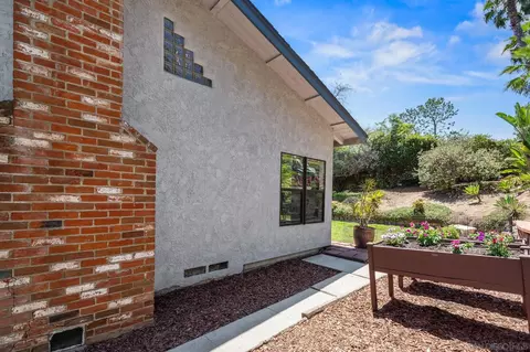 Exterior - 4578 Shade Rd, La Mesa, CA 91941 photo 10 of 13