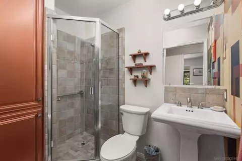 Bath - 4578 Shade Rd, La Mesa, CA 91941 photo 4 of 4