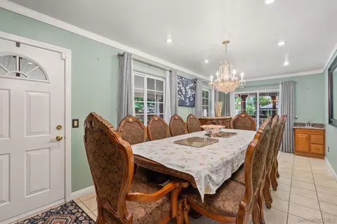 Dining - 1451 Via Lima, Fallbrook, CA 92028 photo 4 of 4