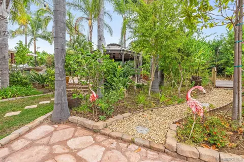 Exterior - 1451 Via Lima, Fallbrook, CA 92028 photo 15 of 18