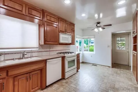 436 Gardner St, El Cajon, CA 92020 photo 8