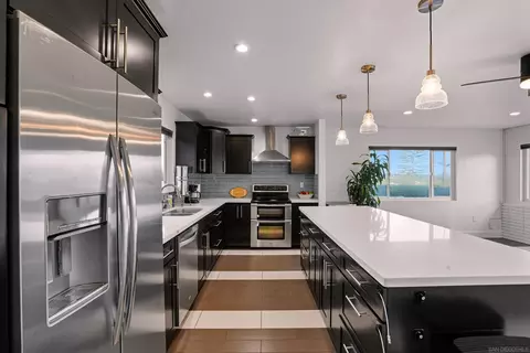 Kitchen - 720 W Fig St, Fallbrook, CA 92028 photo 1 of 1