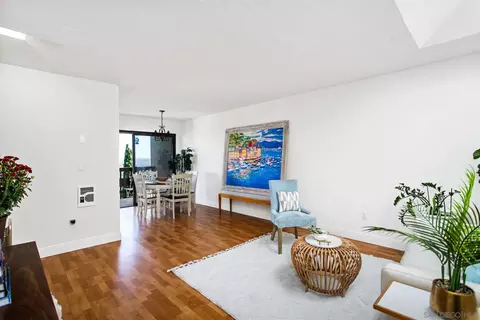Living - 13735 Mango Dr, Del Mar, CA 92014 photo 2 of 2
