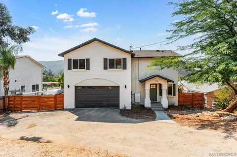 250 Editha Dr, El Cajon, CA 92019